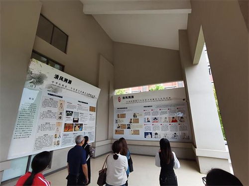 清風育人培根鑄魂，廉韻潤心筑牢防線——邵陽縣第七高級中學組織教職工參觀廉潔文化教育中心并開展文化藝術交流活動